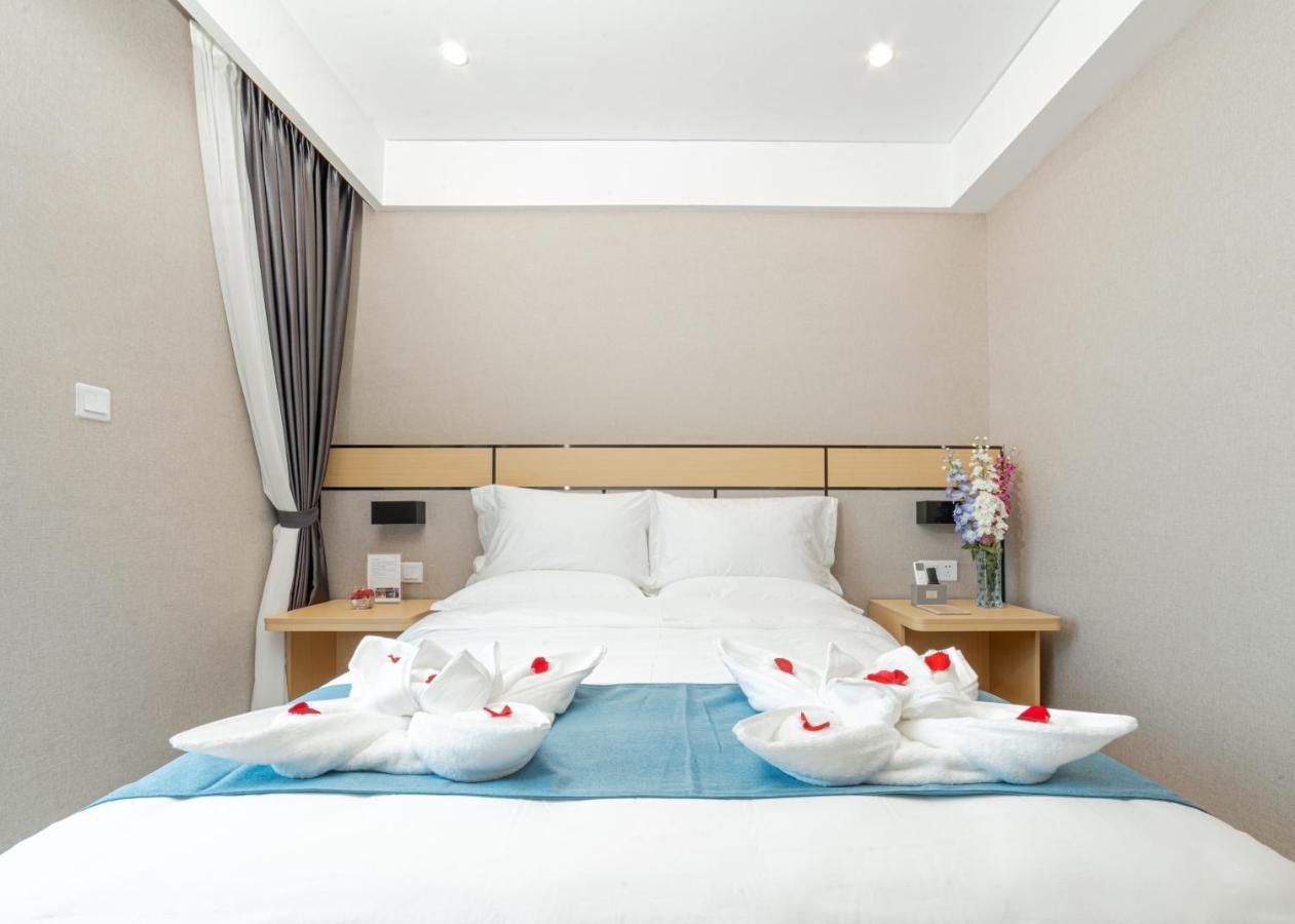 Ark Hotel พนมเปญ ภายนอก รูปภาพ