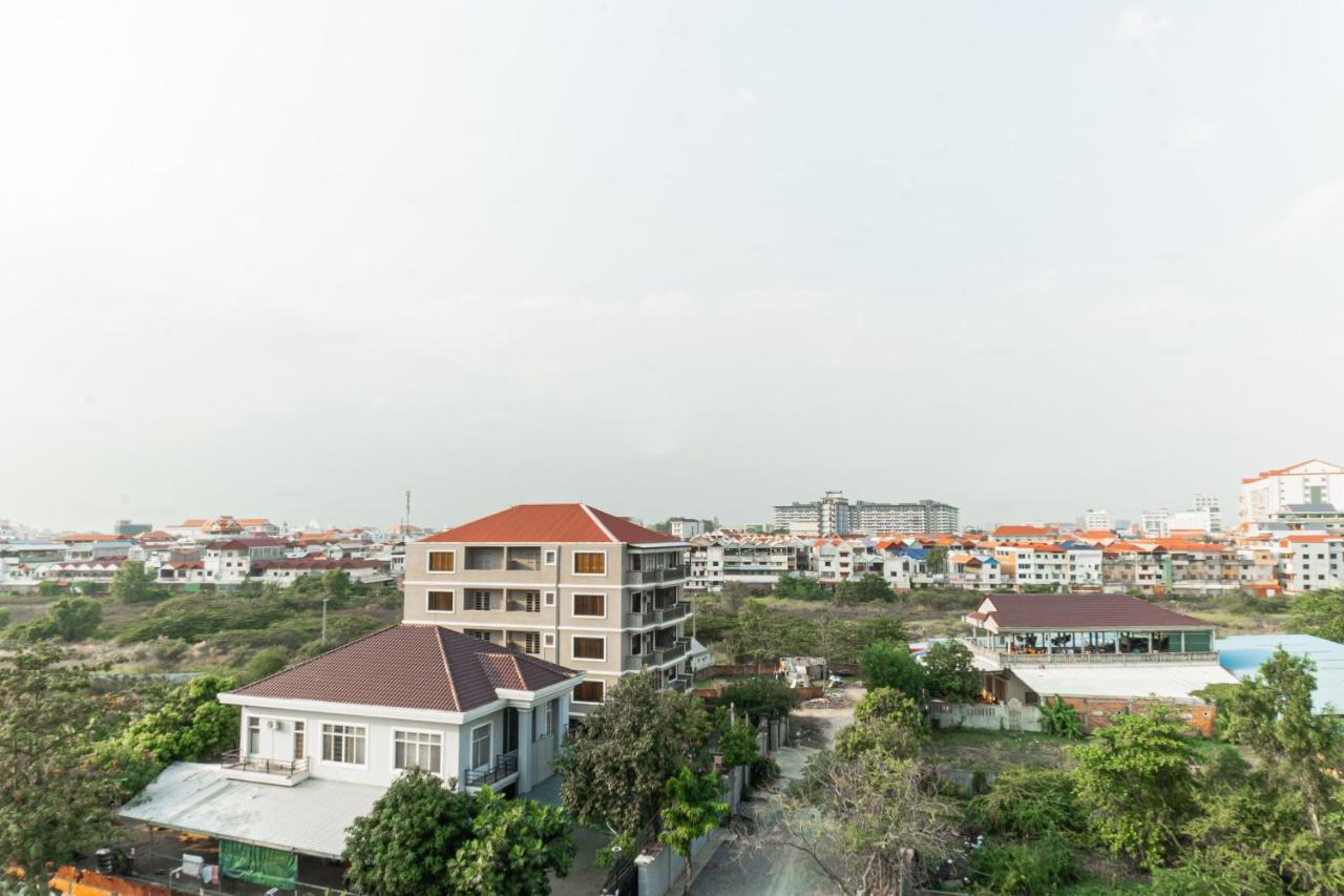 Ark Hotel พนมเปญ ภายนอก รูปภาพ
