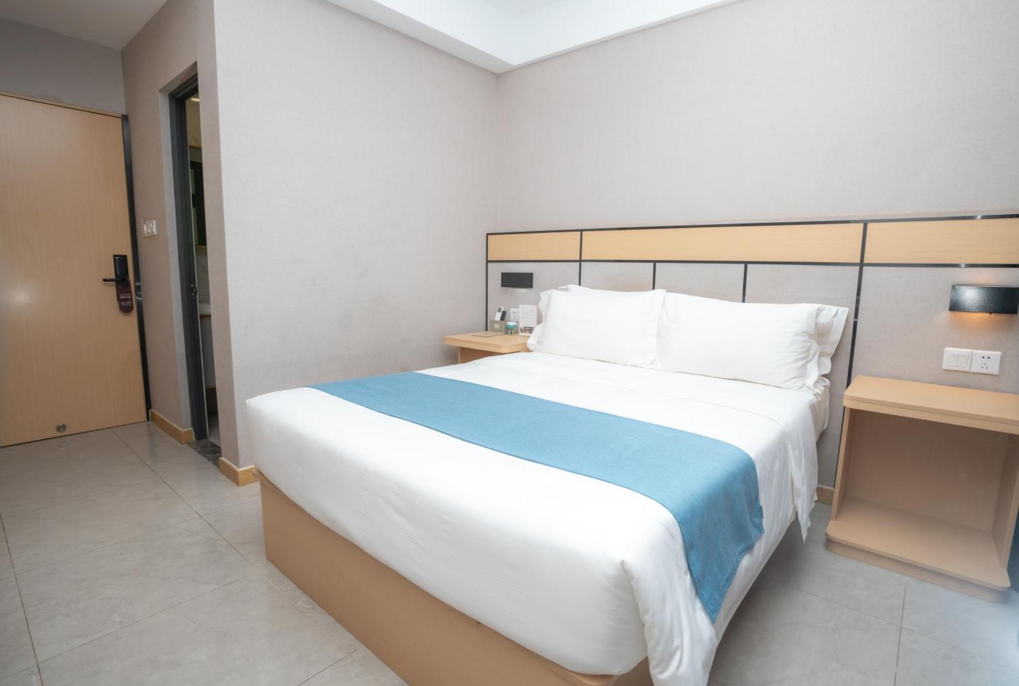 Ark Hotel พนมเปญ ภายนอก รูปภาพ