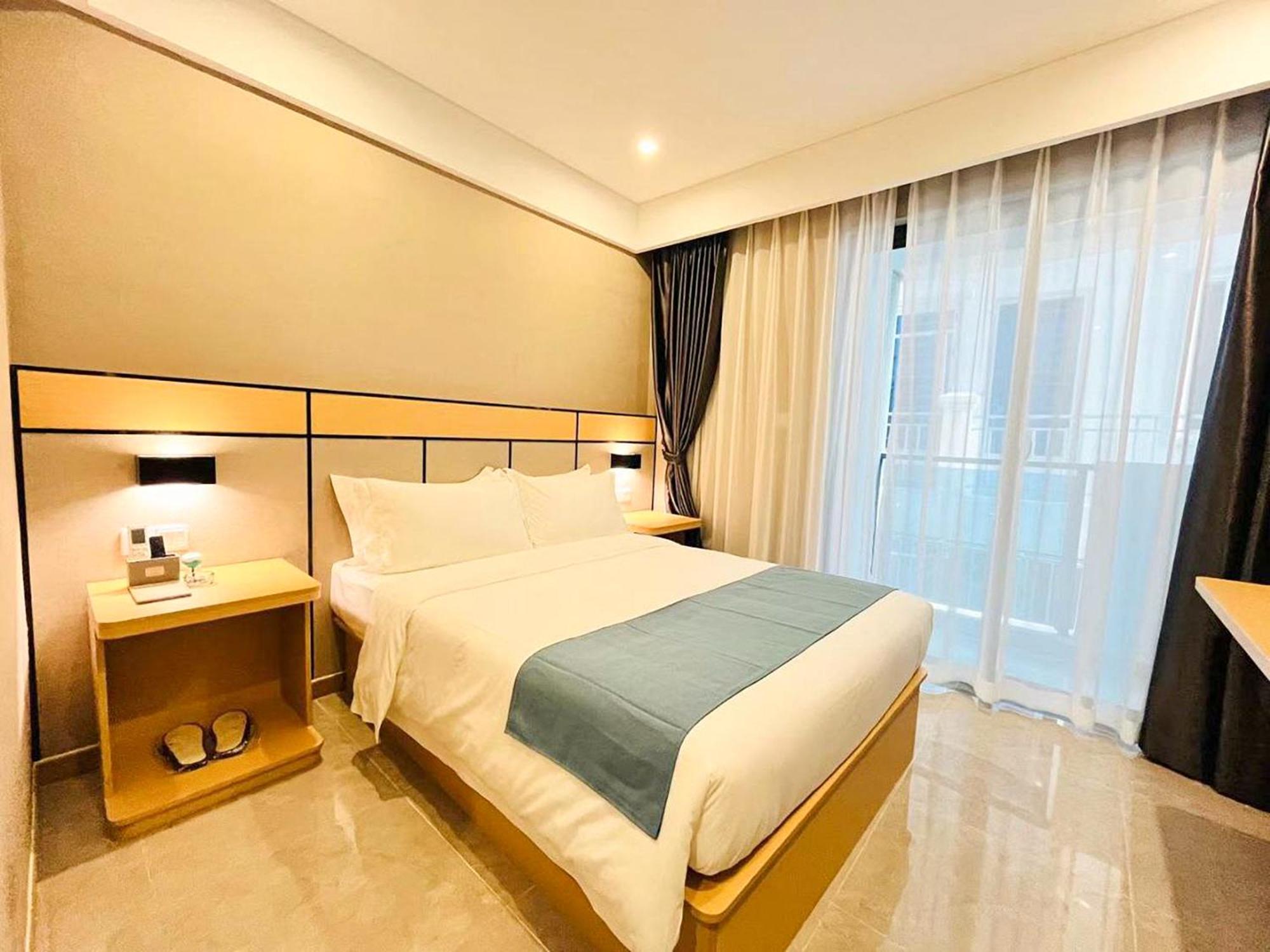 Ark Hotel พนมเปญ ภายนอก รูปภาพ